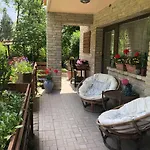 Tulipan-apartman Appartement
