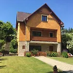 Tulipan-apartman Appartement