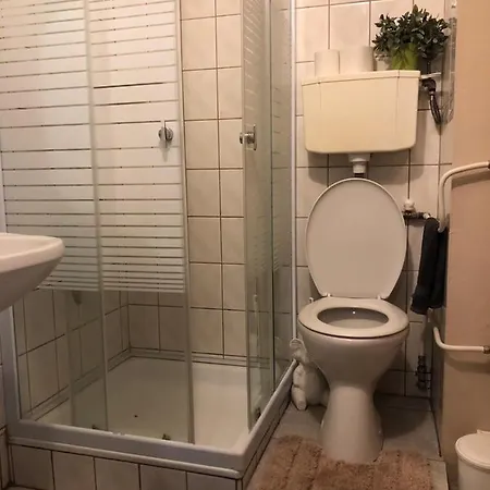 Tulipan-apartman Apartment Erlau