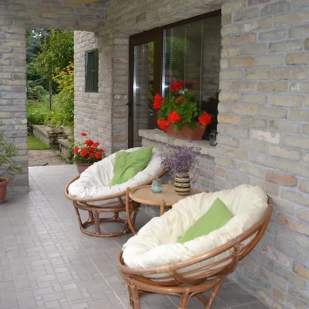 Tulipan-apartman Erlau