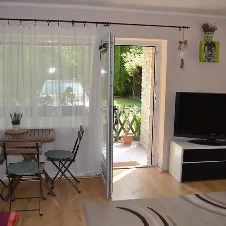 Tulipan-apartman Appartement *